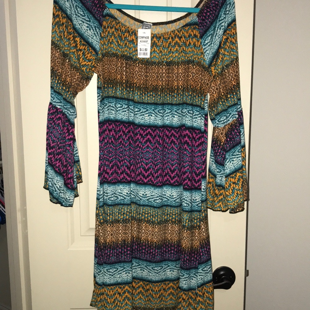 Bell Sleeved Juniors Dress